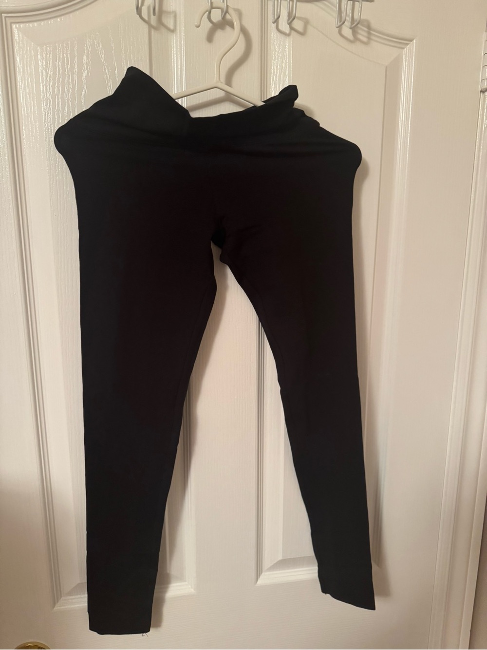 Aritzia Tna Atmosphere High-Rise Leggings Black Size Small Style 79927 NWOT